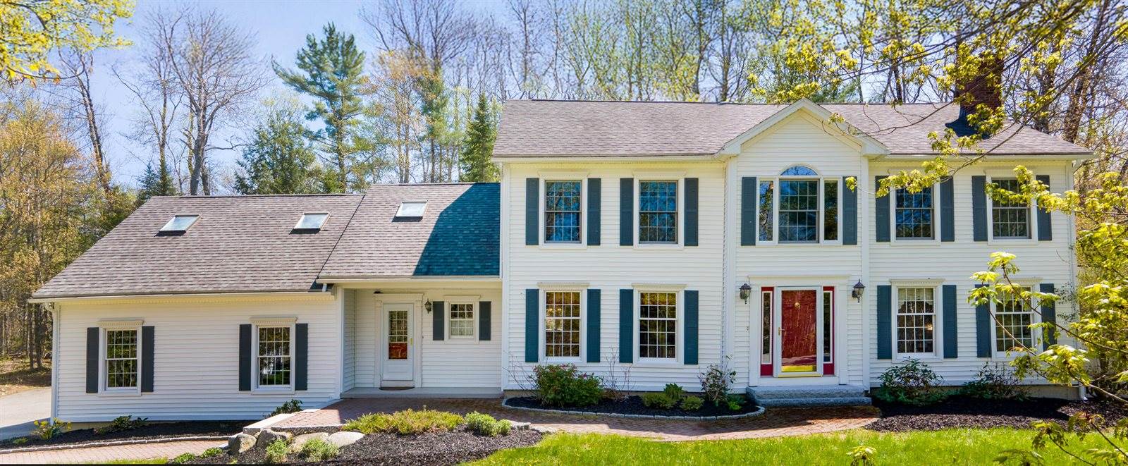 196 Eaton Ridge Drive, Holden, ME 04429