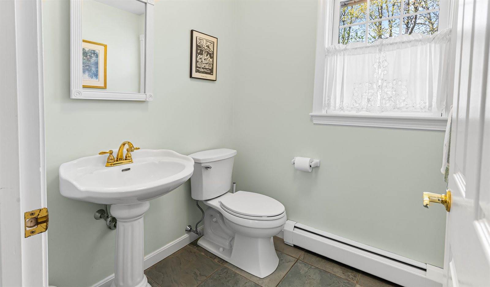 196 Eaton Ridge Drive, Holden, ME 04429