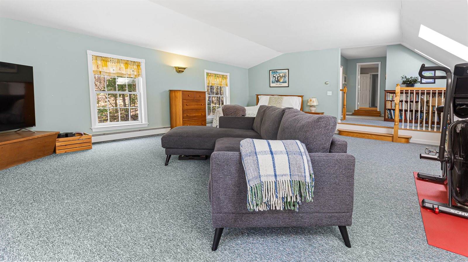 196 Eaton Ridge Drive, Holden, ME 04429