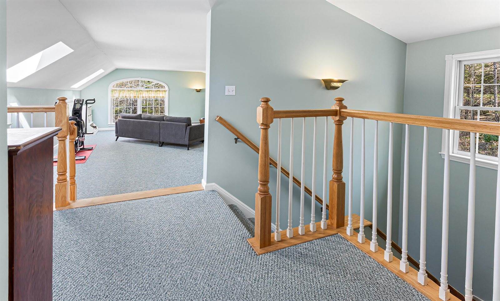 196 Eaton Ridge Drive, Holden, ME 04429