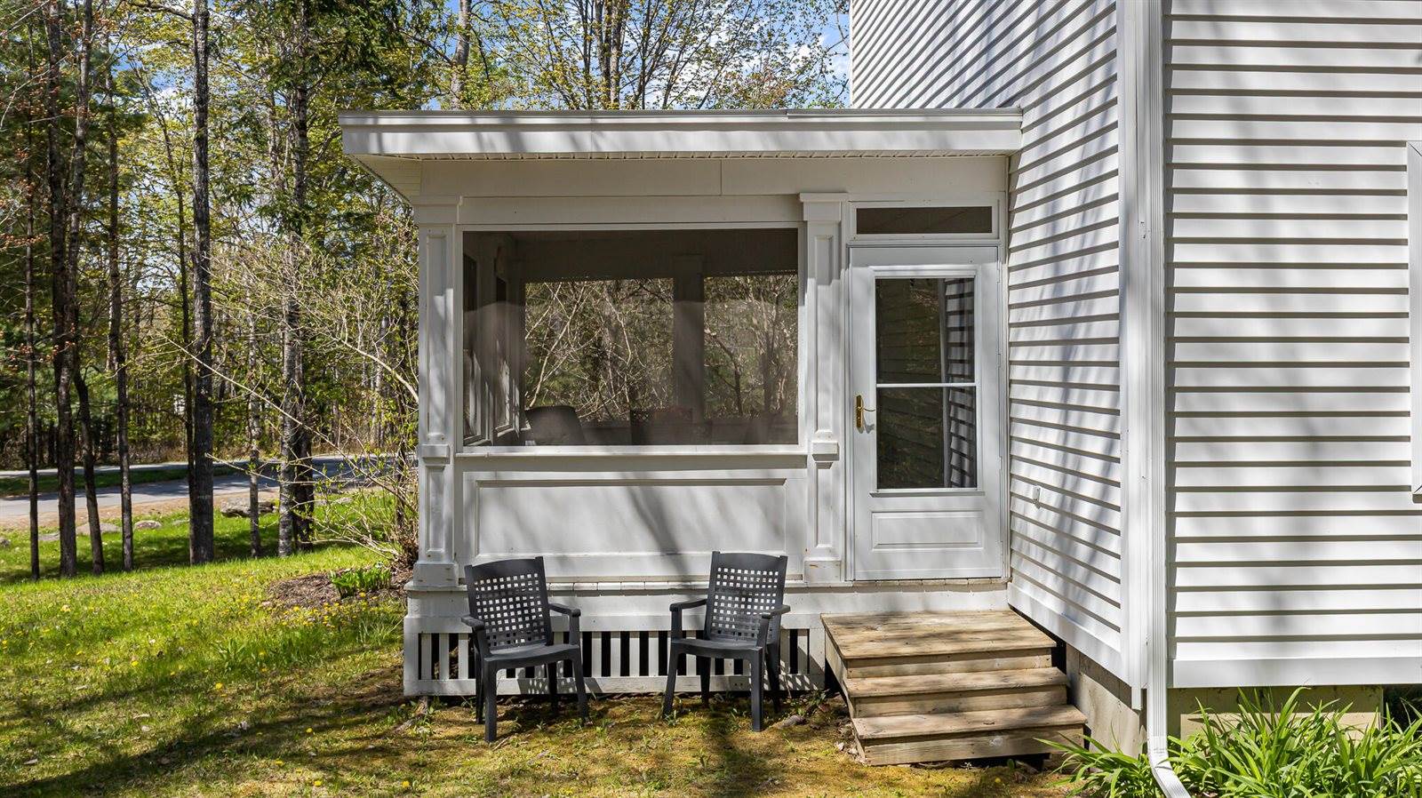 196 Eaton Ridge Drive, Holden, ME 04429