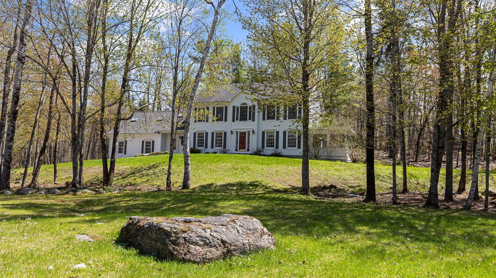 196 Eaton Ridge Drive, Holden, ME 04429