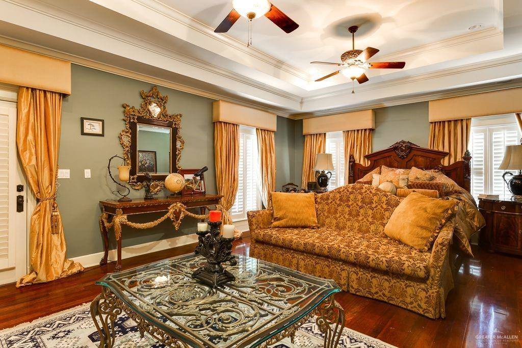 2035 West Mile 12 Street North, Weslaco, TX 78599