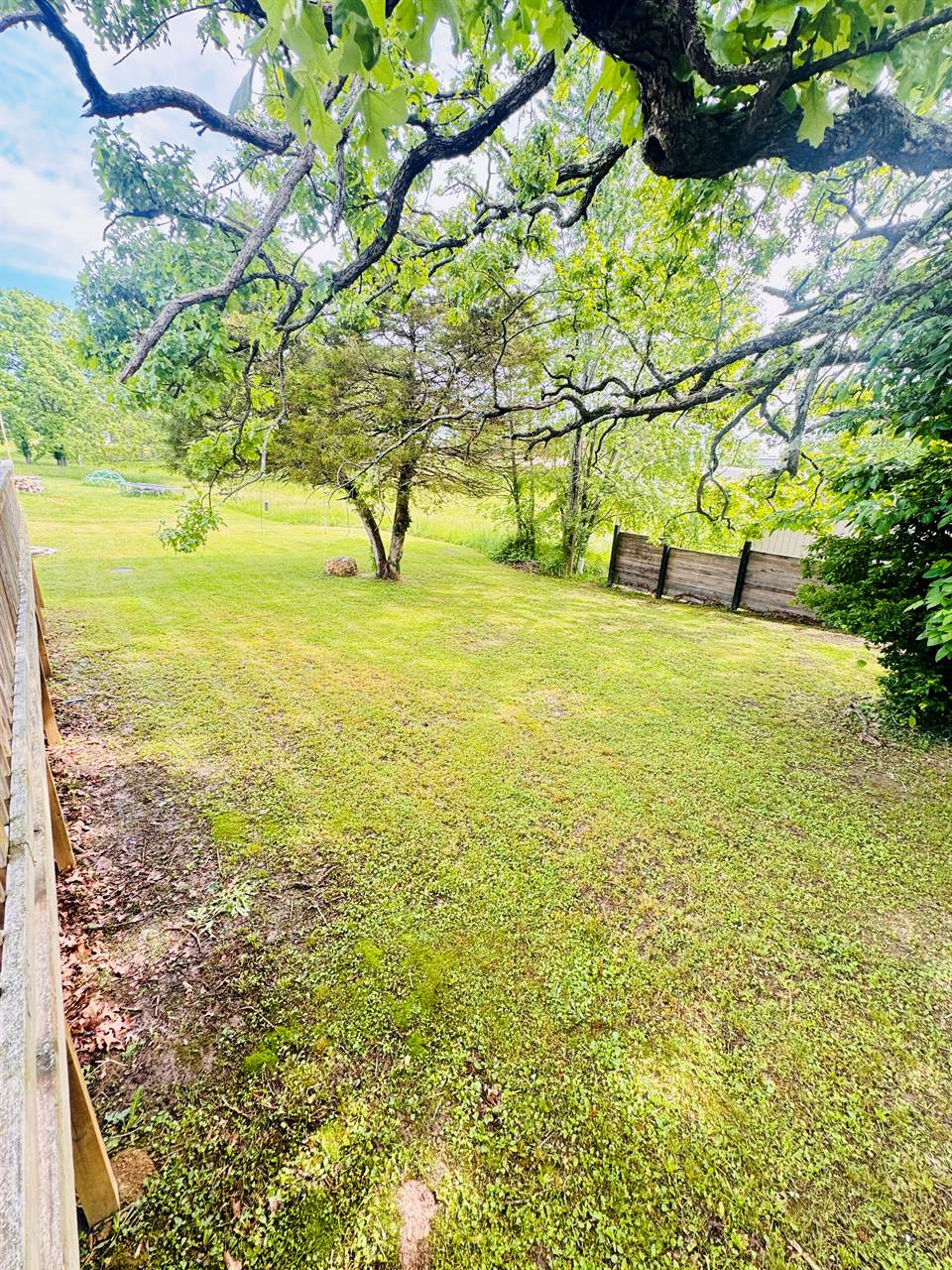 1202 S Mildred Ave, Salem, MO 65560