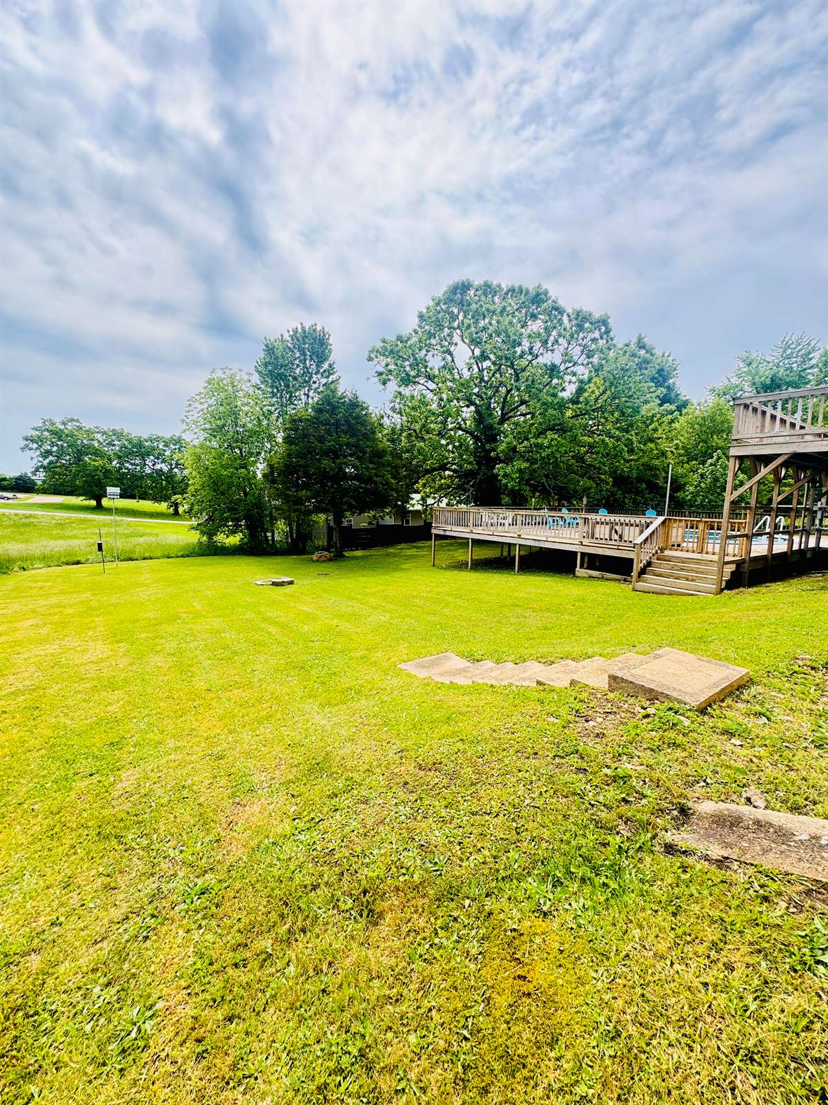 1202 S Mildred Ave, Salem, MO 65560