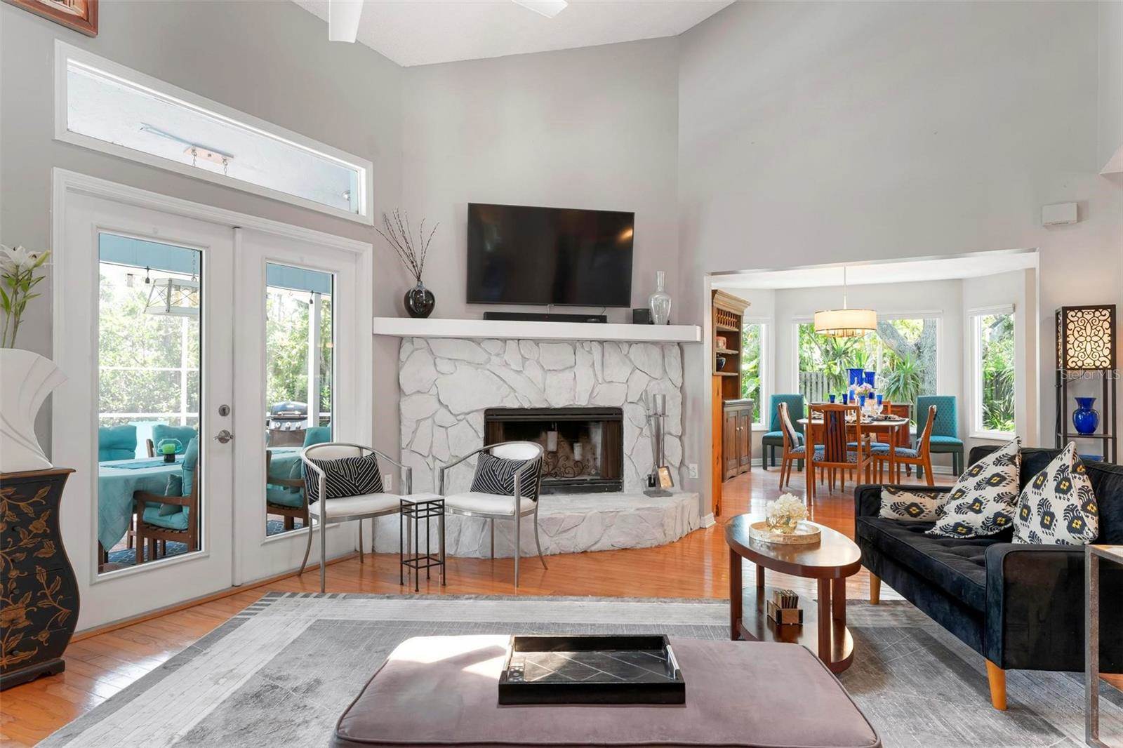 183 Shady Pine Lane, Nokomis, FL 34275