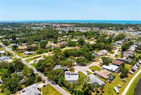 183 Shady Pine Lane, Nokomis, FL 34275