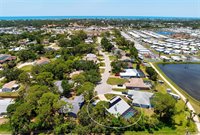 183 Shady Pine Lane, Nokomis, FL 34275