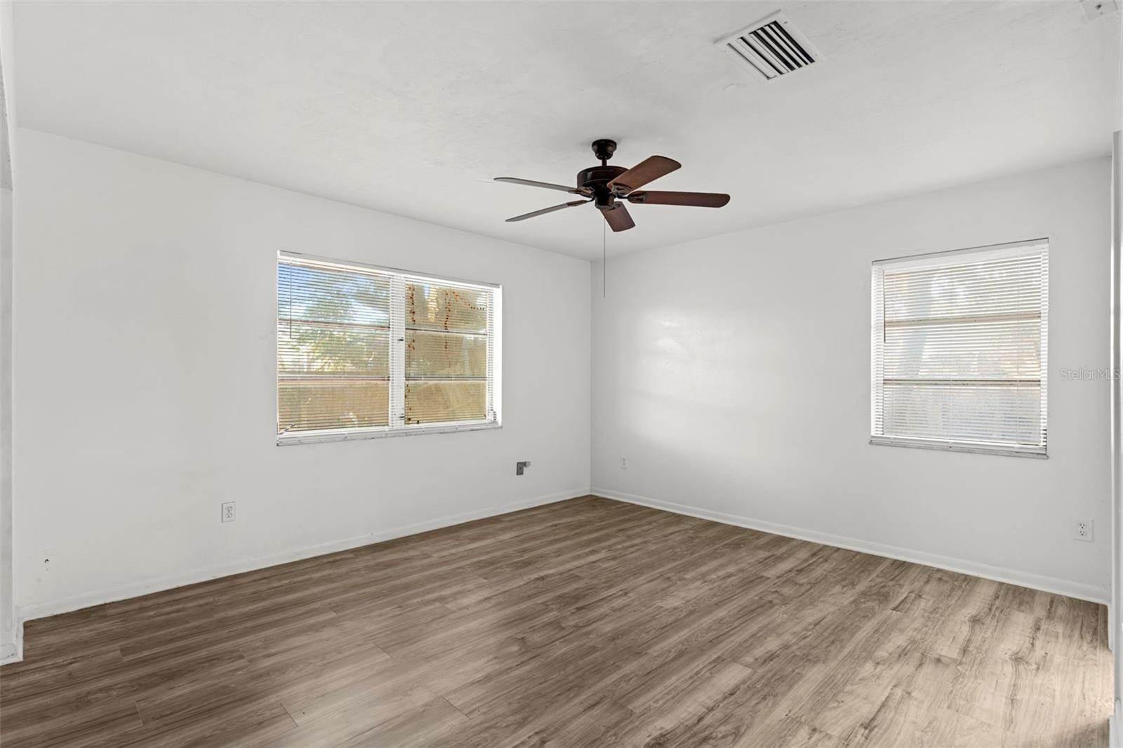 1586 Fergason Avenue, Deltona, FL 32725