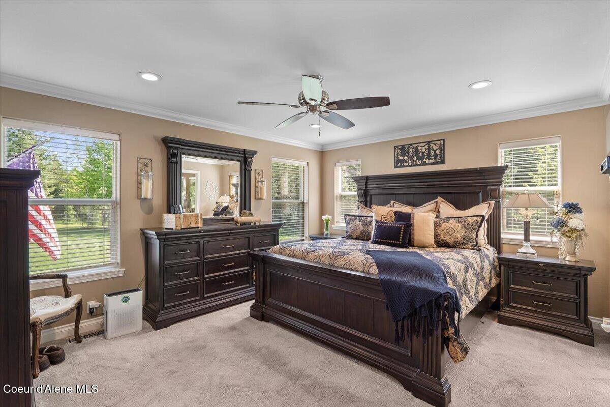 380 Natures Way, Sandpoint, ID 83864