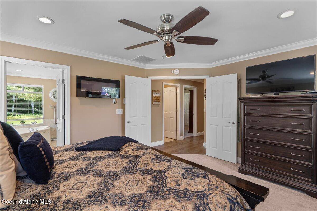 380 Natures Way, Sandpoint, ID 83864