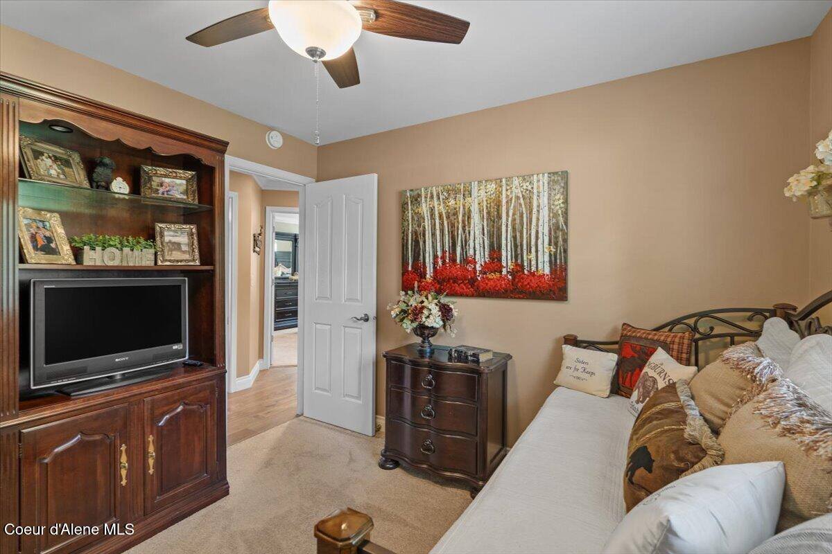 380 Natures Way, Sandpoint, ID 83864