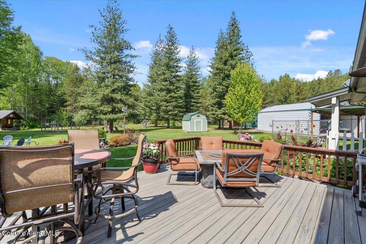 380 Natures Way, Sandpoint, ID 83864