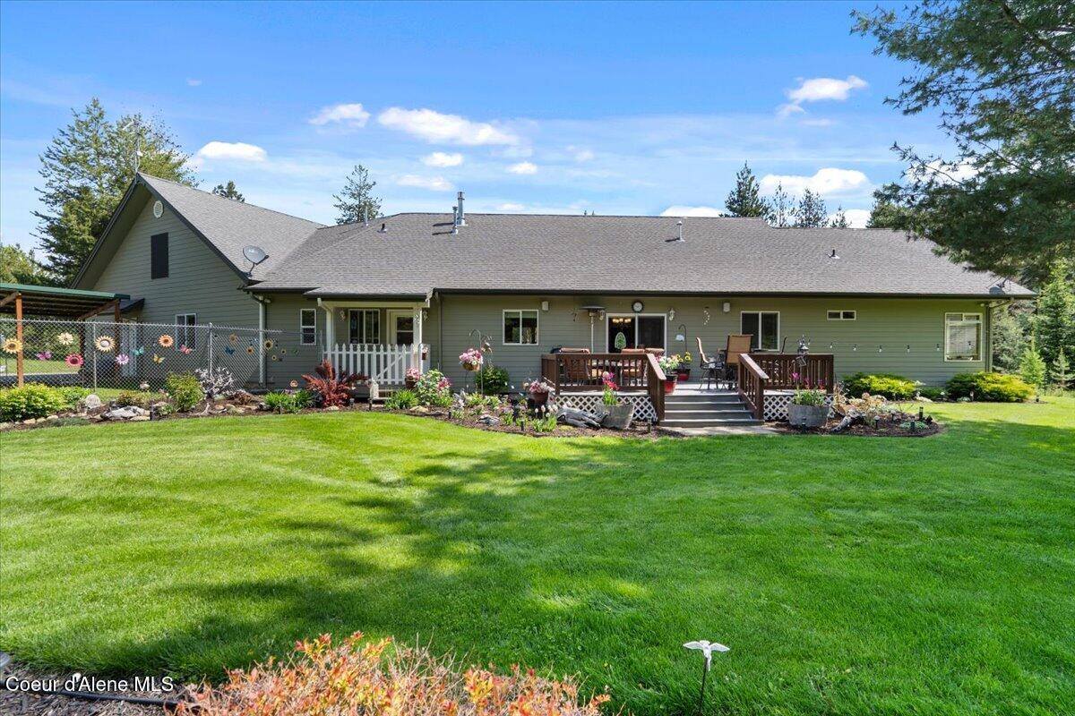 380 Natures Way, Sandpoint, ID 83864