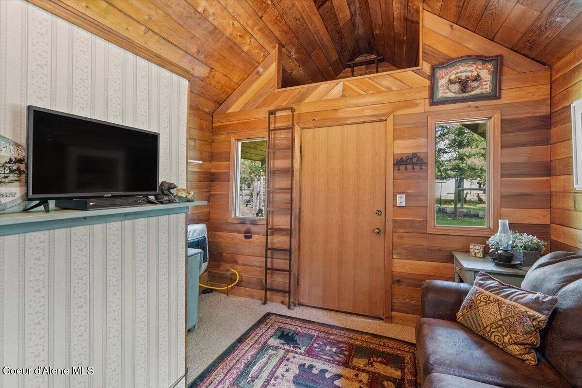380 Natures Way, Sandpoint, ID 83864