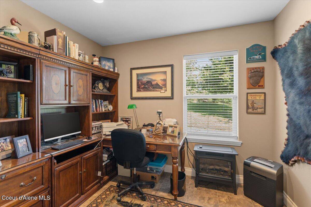 380 Natures Way, Sandpoint, ID 83864