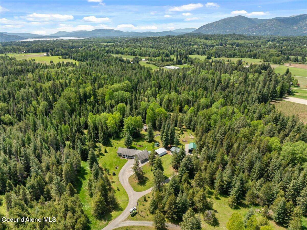 380 Natures Way, Sandpoint, ID 83864