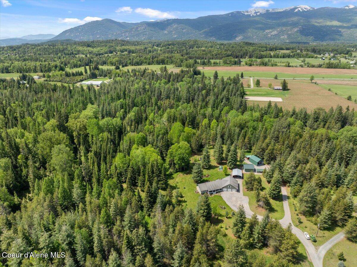 380 Natures Way, Sandpoint, ID 83864
