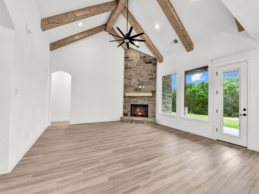 5000 Veal Station, Weatherford, TX 76085