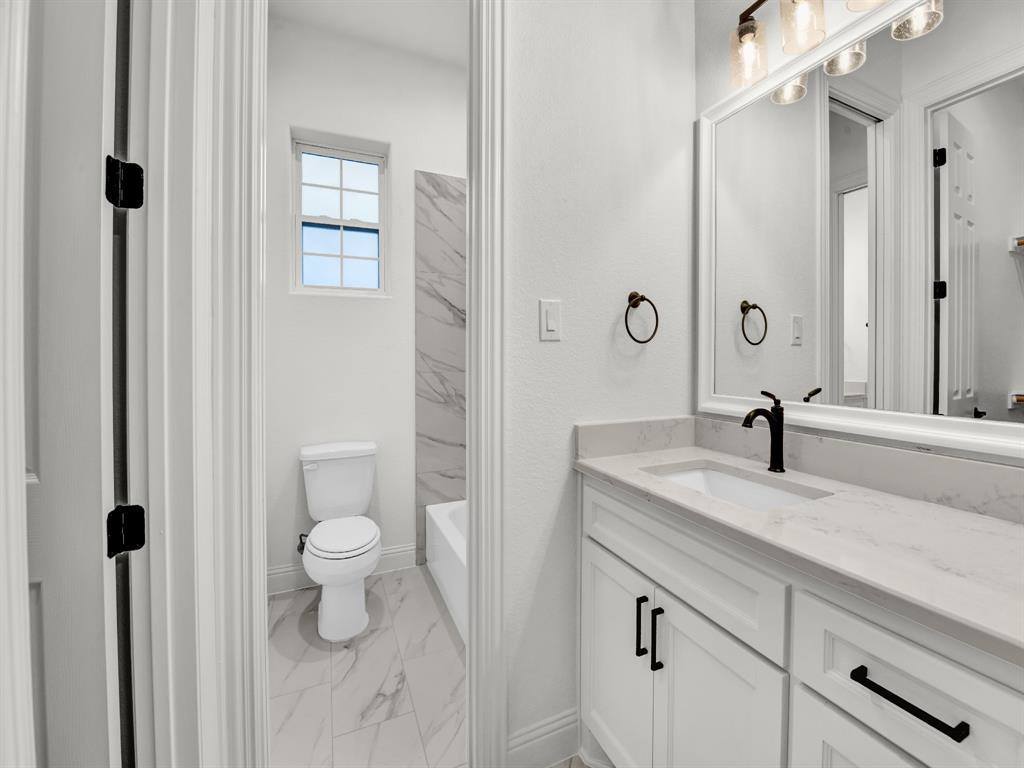 5000 Veal Station, Weatherford, TX 76085