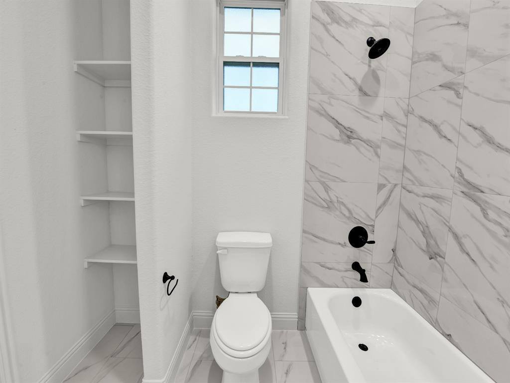 5000 Veal Station, Weatherford, TX 76085