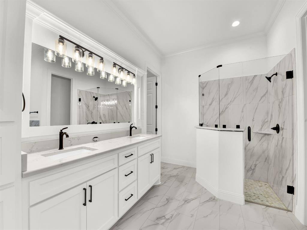 5000 Veal Station, Weatherford, TX 76085