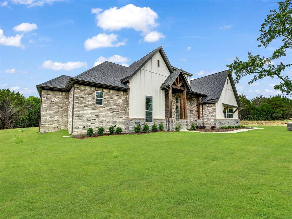 5000 Veal Station, Weatherford, TX 76085