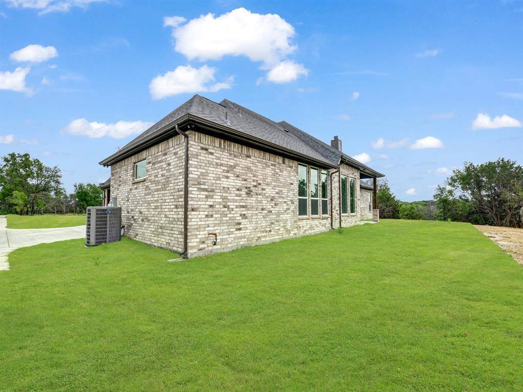 5000 Veal Station, Weatherford, TX 76085