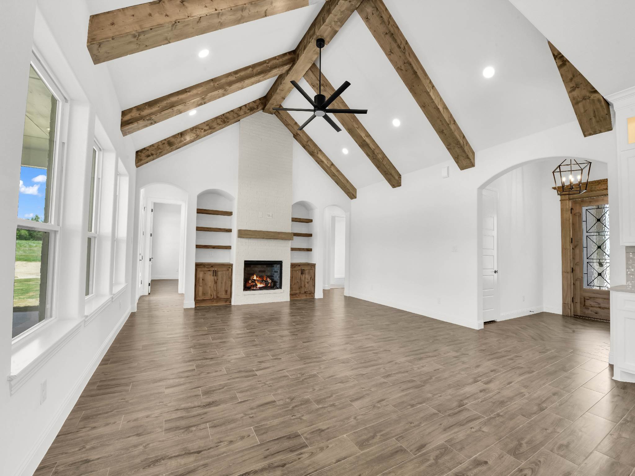 131 Desperado Way, Weatherford, TX 76088