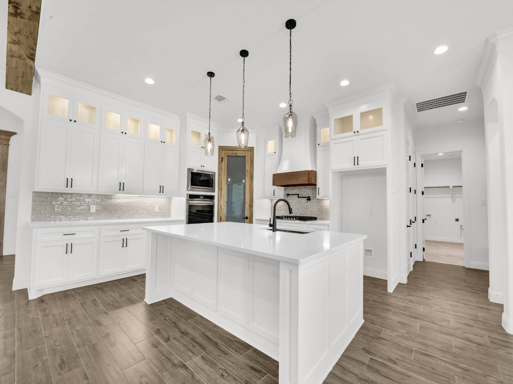 131 Desperado Way, Weatherford, TX 76088