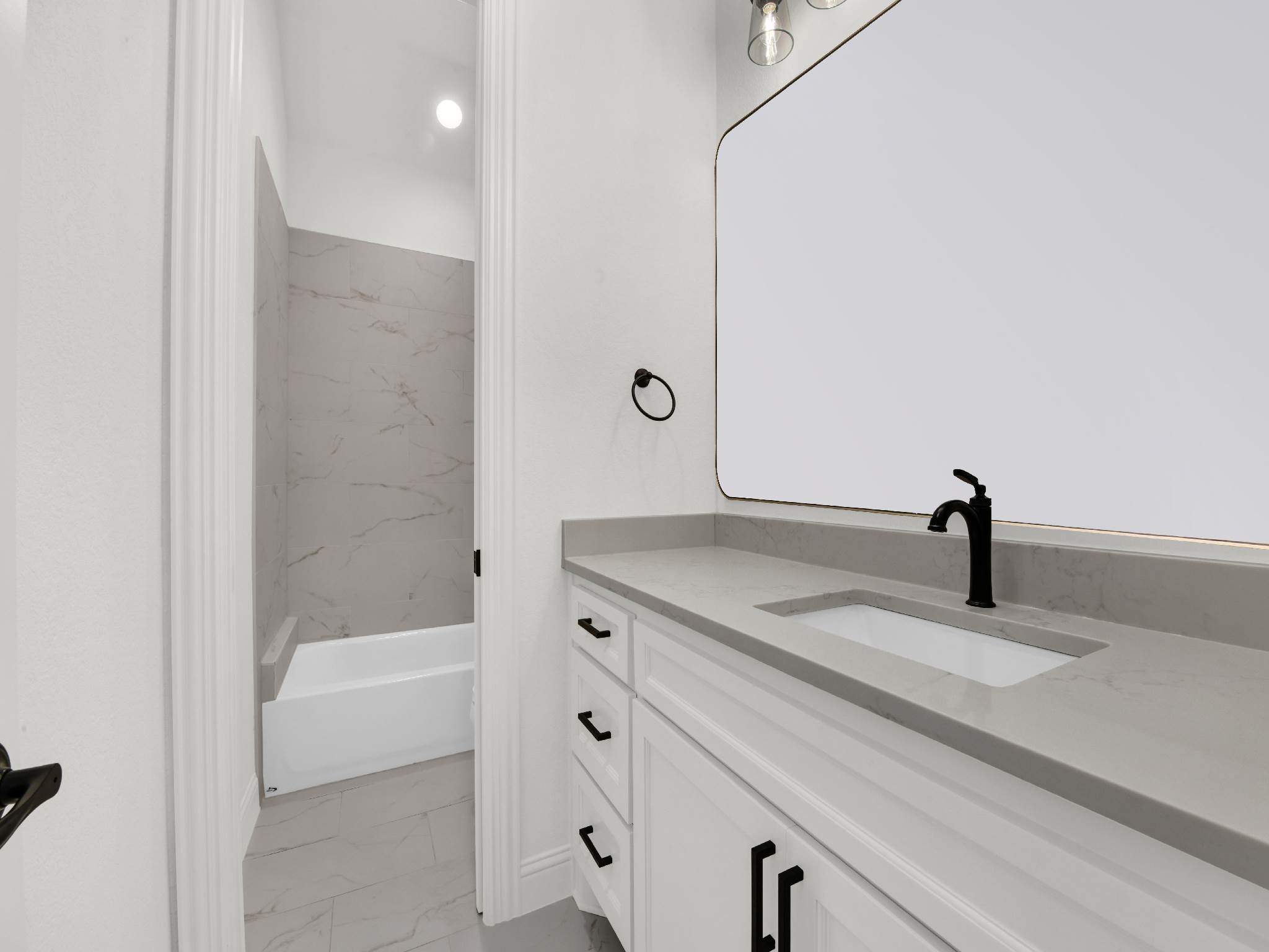 131 Desperado Way, Weatherford, TX 76088