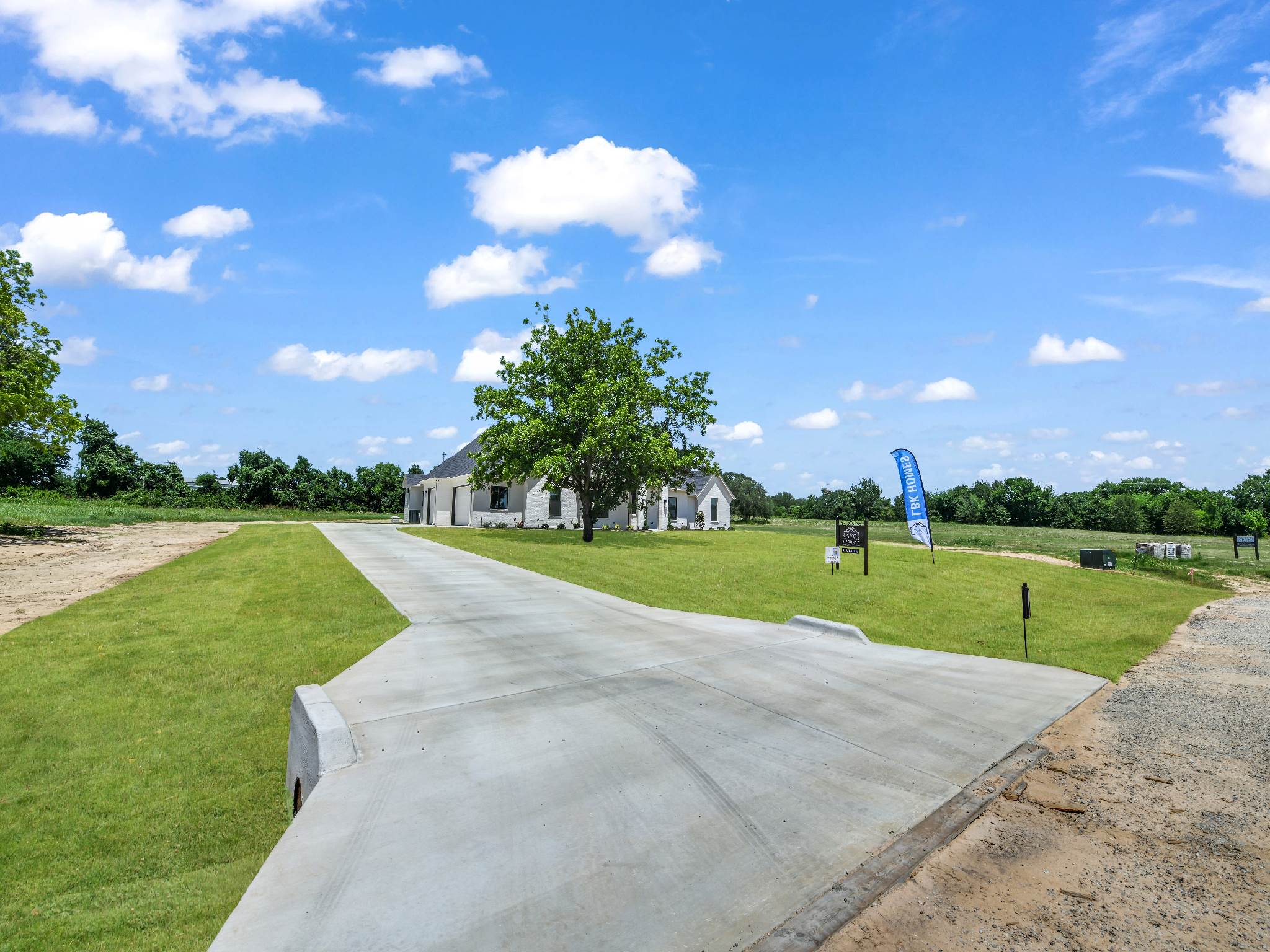 131 Desperado Way, Weatherford, TX 76088