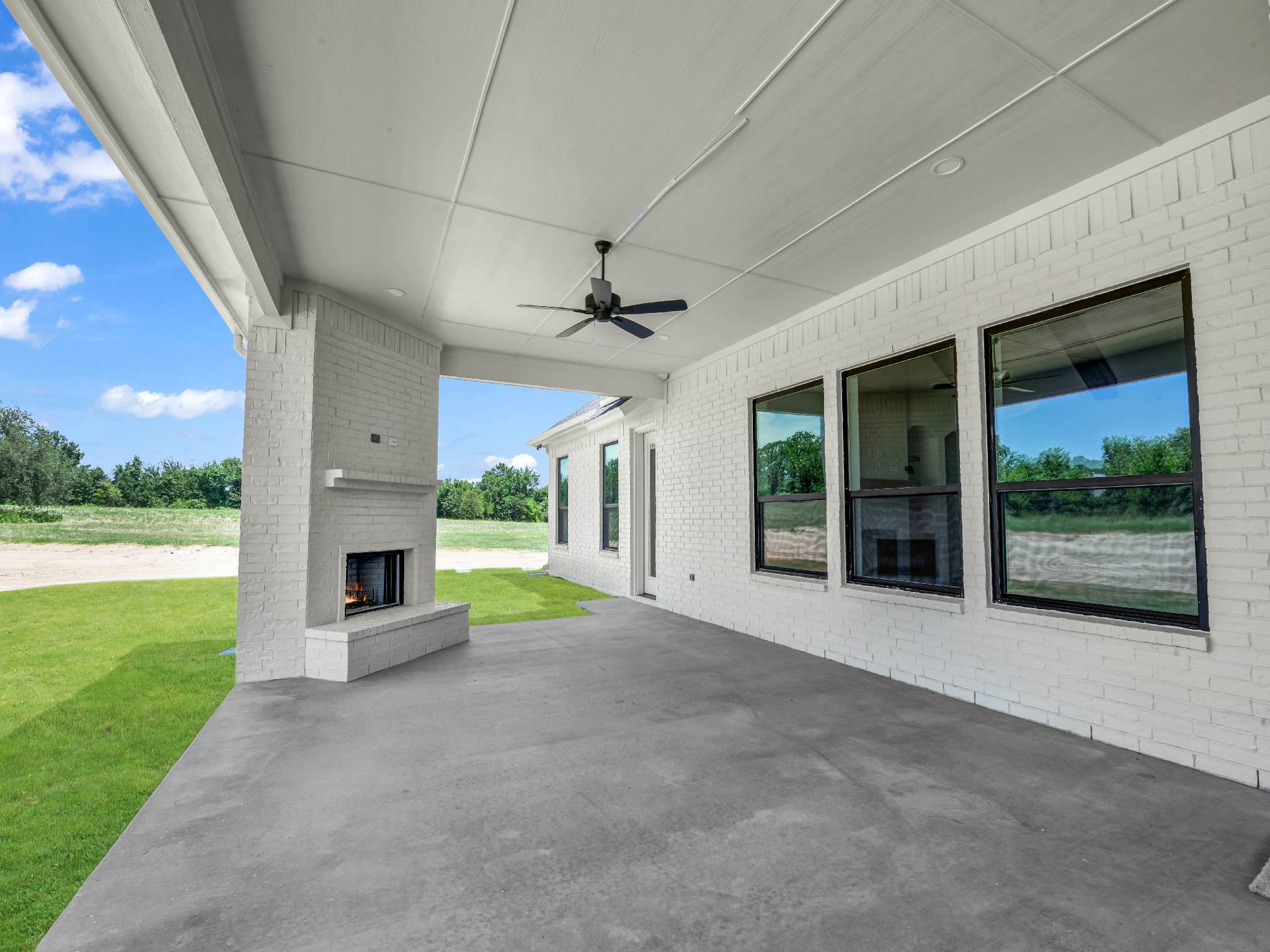 131 Desperado Way, Weatherford, TX 76088