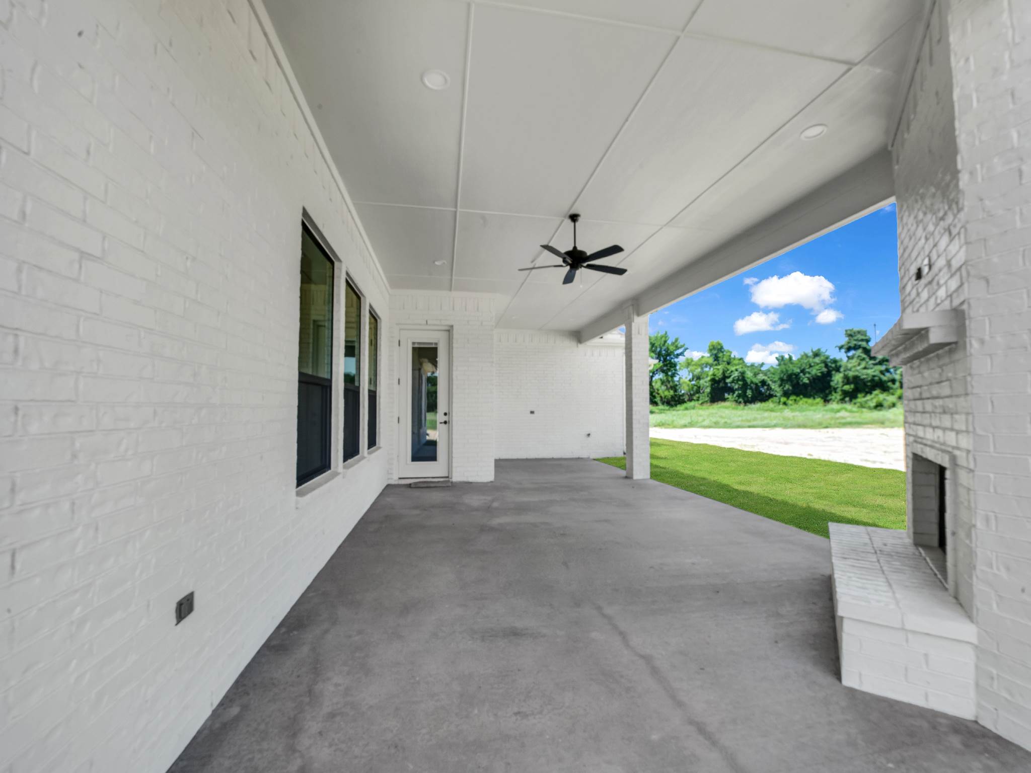 131 Desperado Way, Weatherford, TX 76088