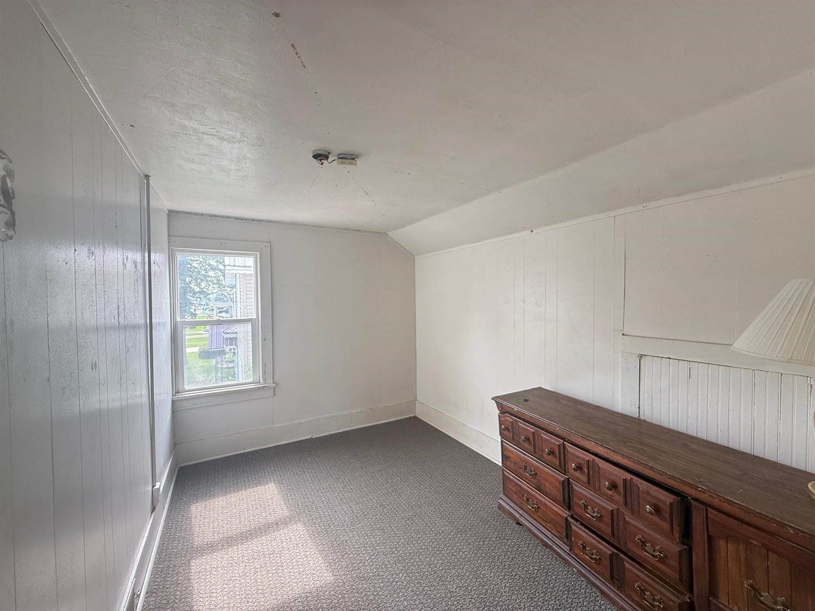 312 W 4th Street, Marshfield, WI 54449