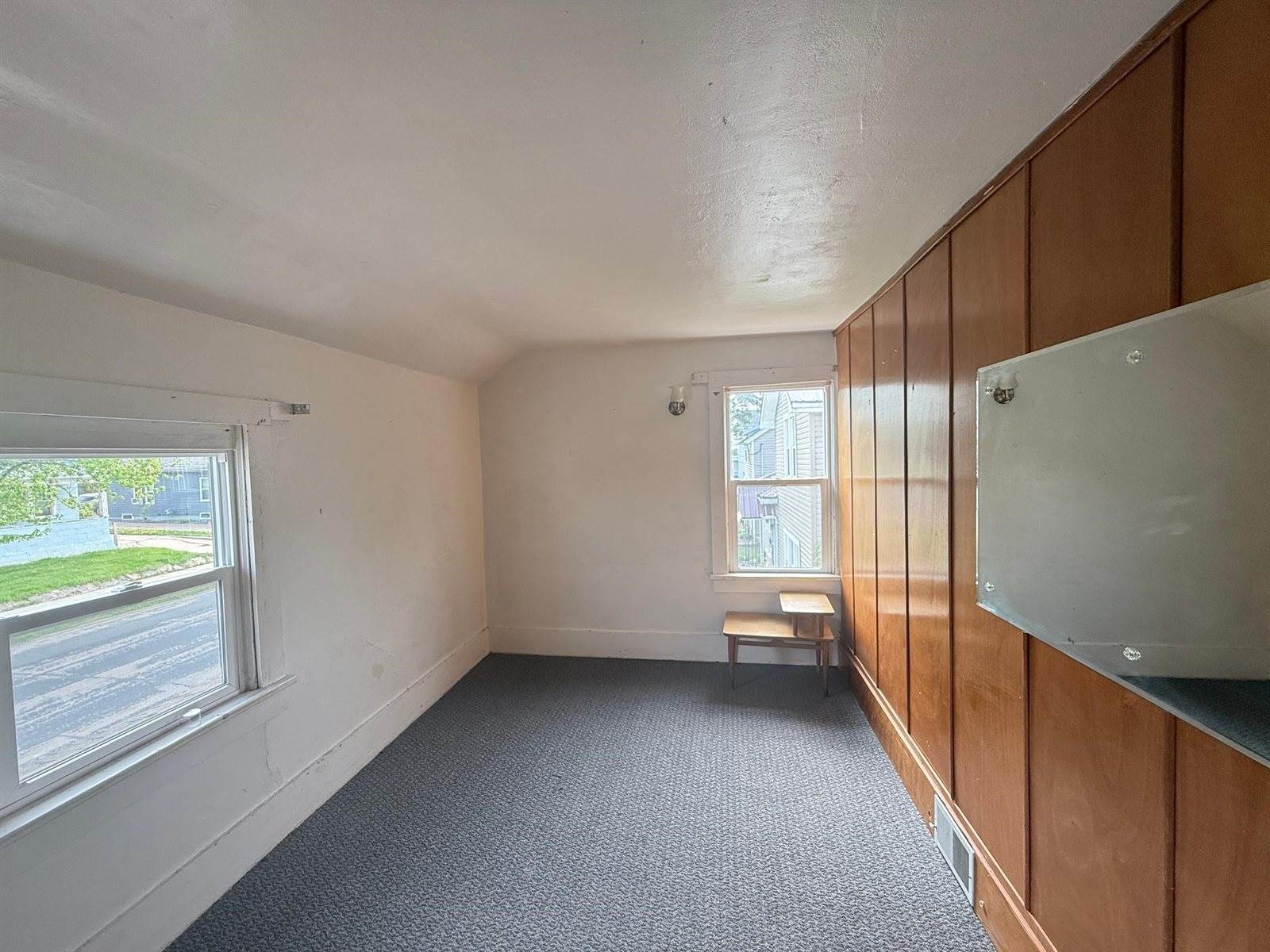 312 W 4th Street, Marshfield, WI 54449