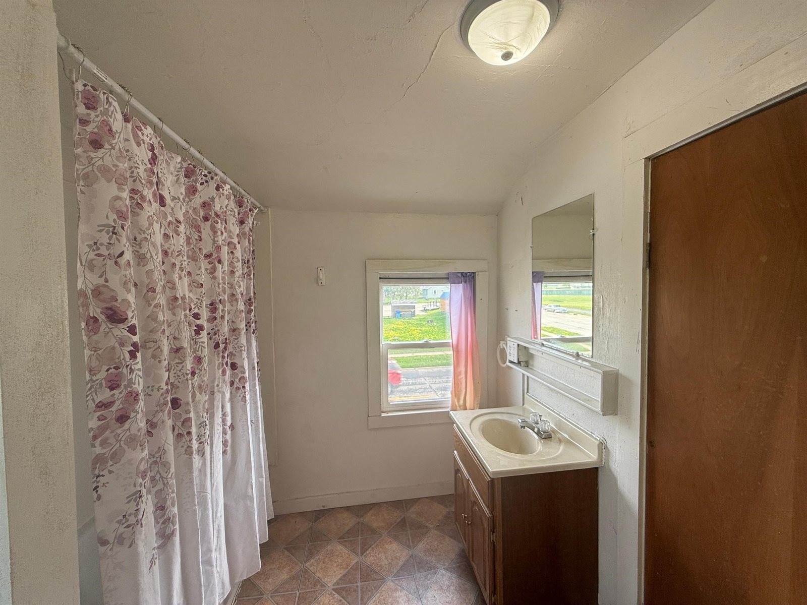 312 W 4th Street, Marshfield, WI 54449