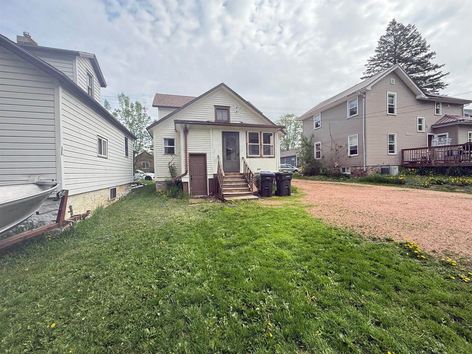 312 W 4th Street, Marshfield, WI 54449