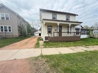 312 W 4th Street, Marshfield, WI 54449