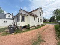 312 W 4th Street, Marshfield, WI 54449