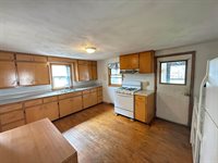 312 W 4th Street, Marshfield, WI 54449