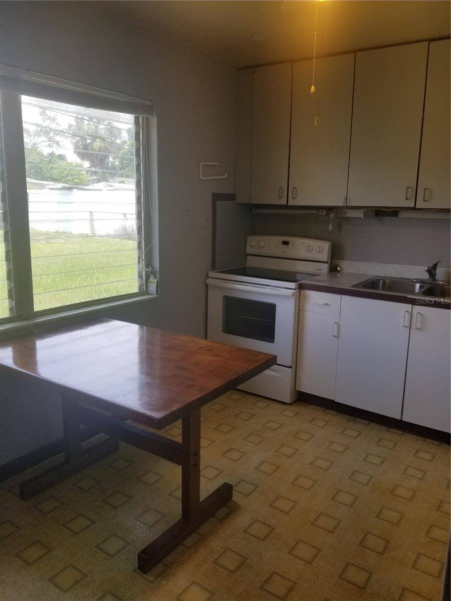 4409 West Wyoming Avenue, Tampa, FL 33616