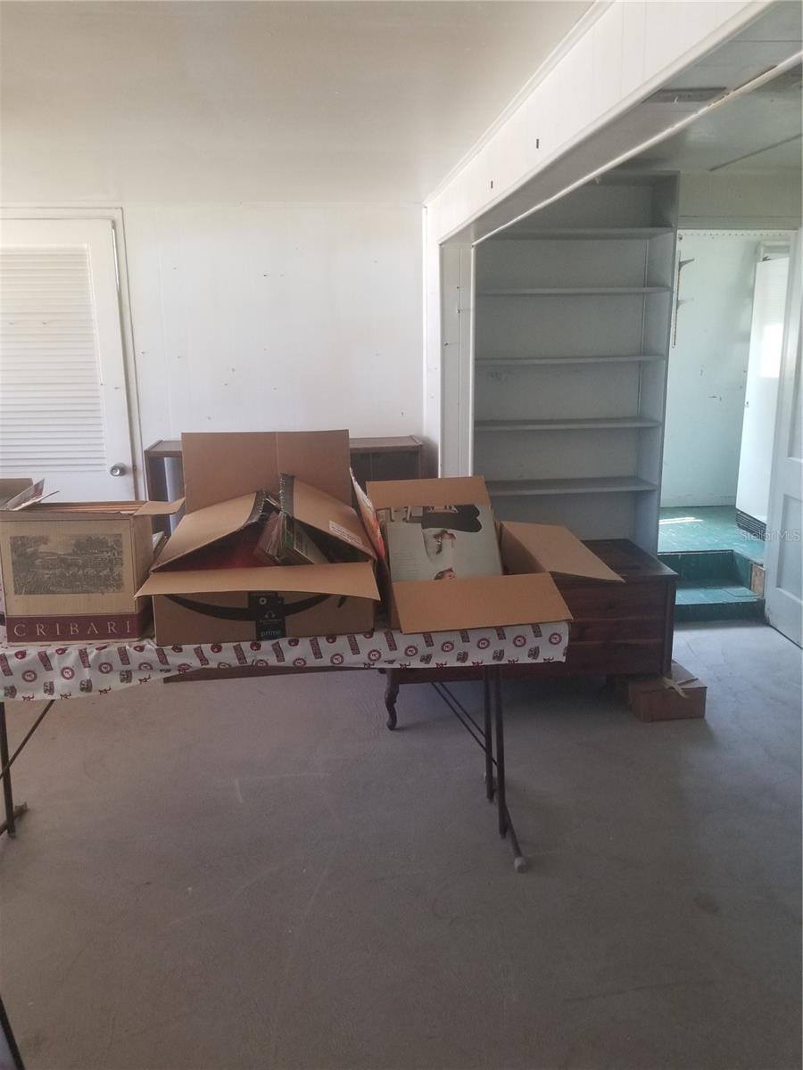 4409 West Wyoming Avenue, Tampa, FL 33616