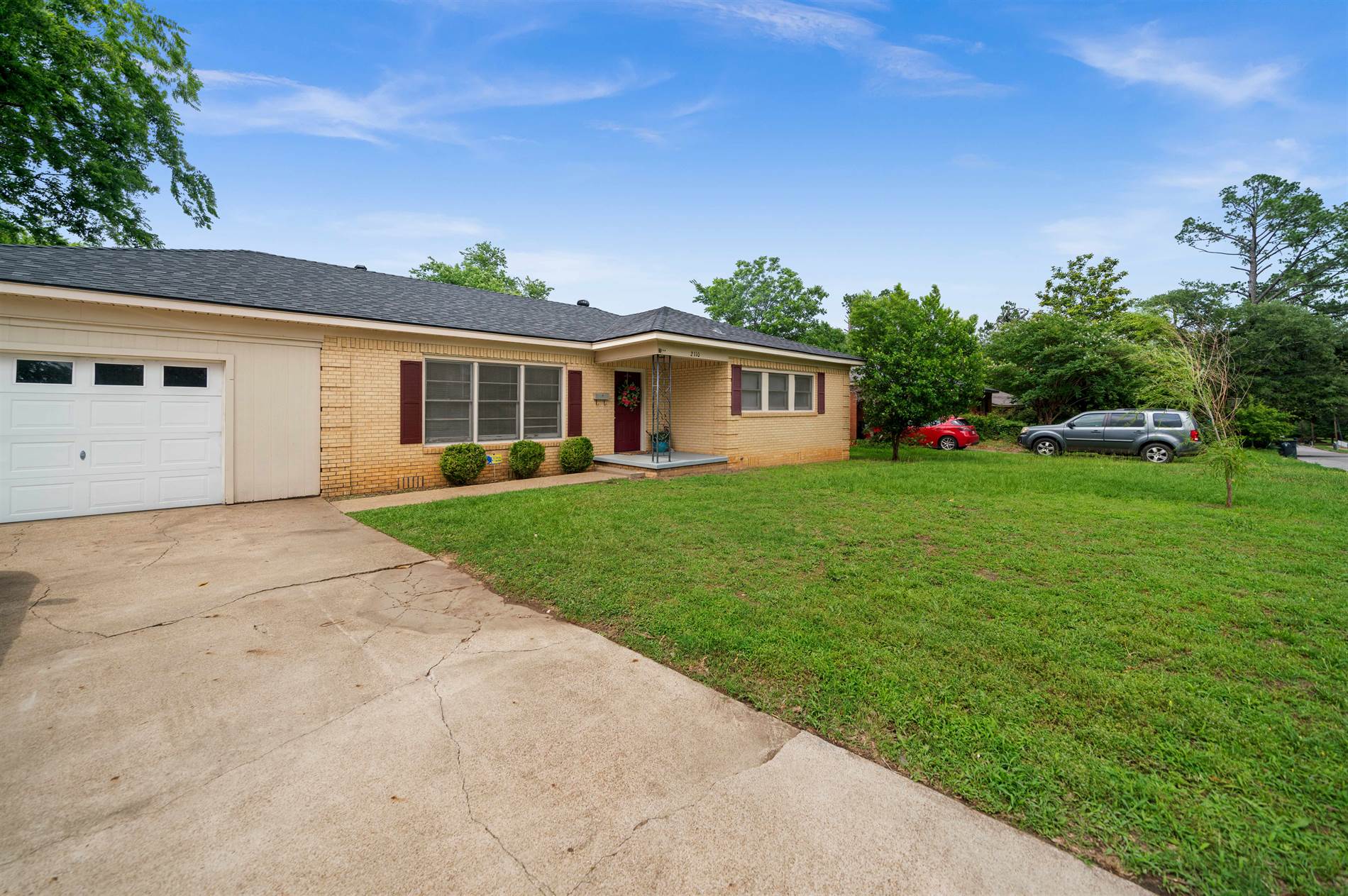 2110 Airline Dr., Tyler, TX 75701