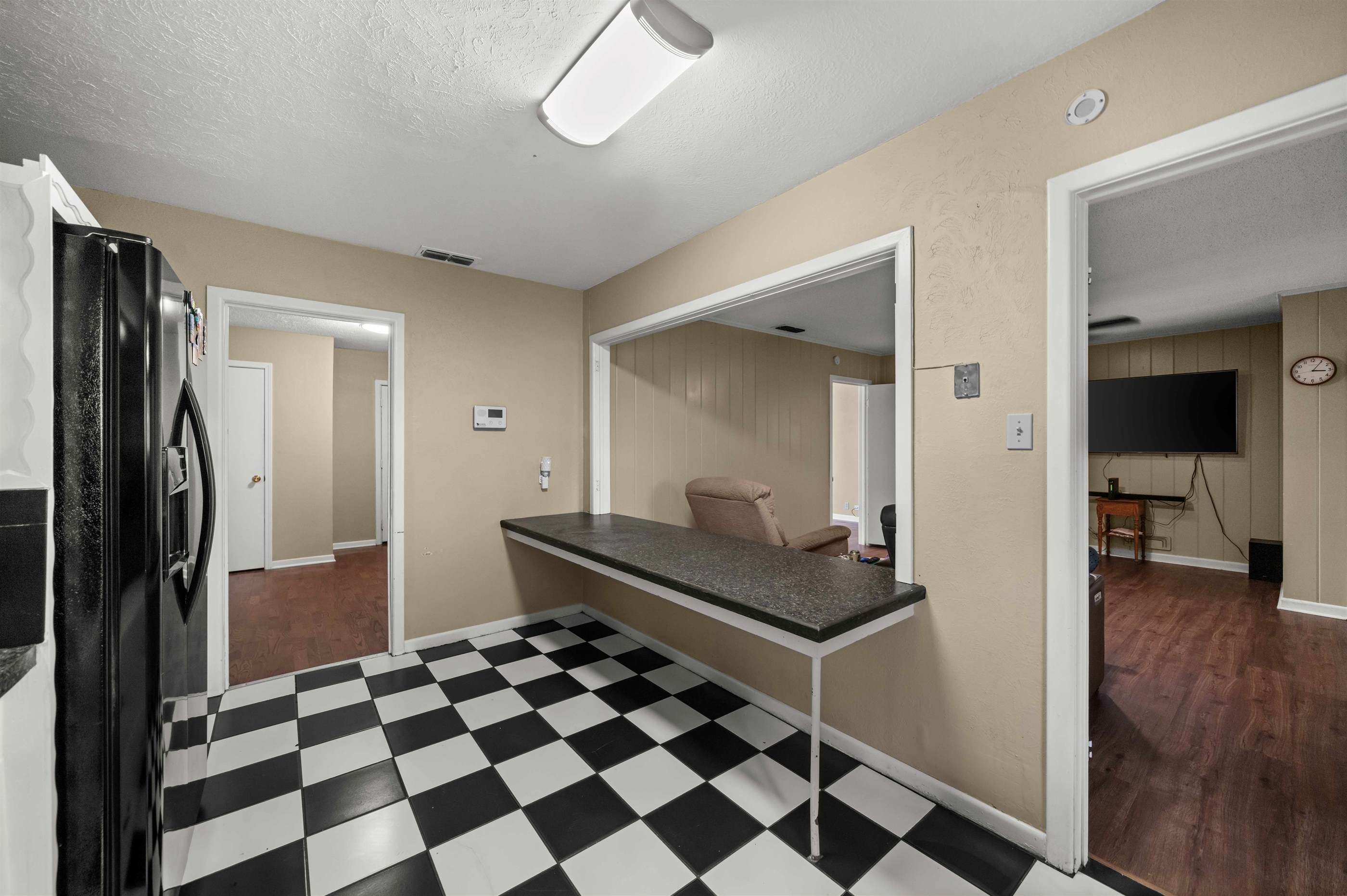 2110 Airline Dr., Tyler, TX 75701