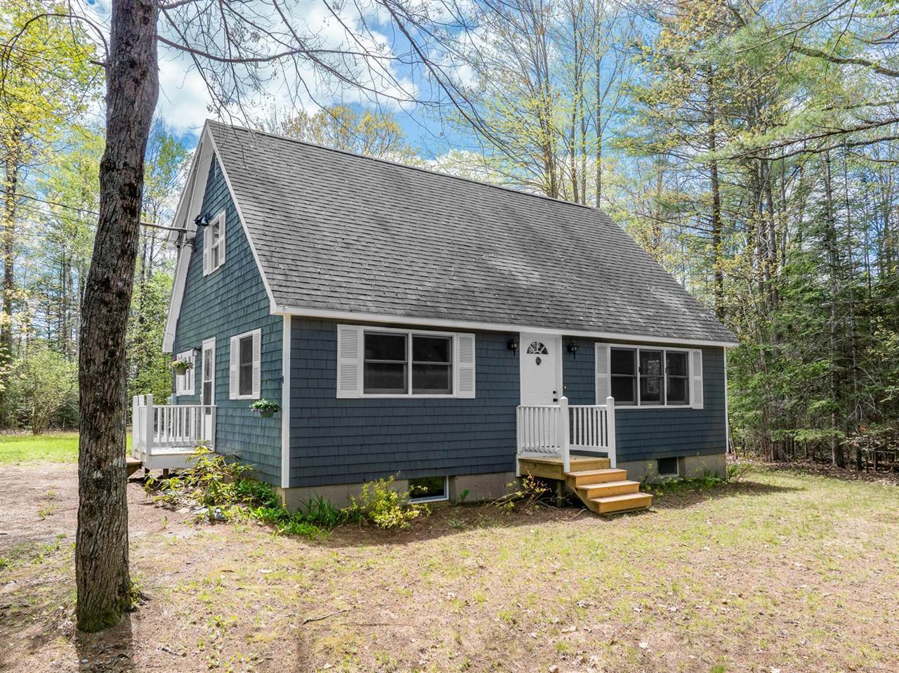 215 Levenseller Road, Holden, ME 04429