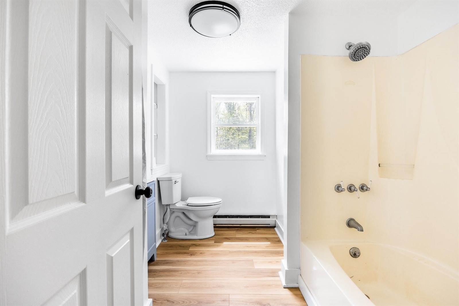 215 Levenseller Road, Holden, ME 04429