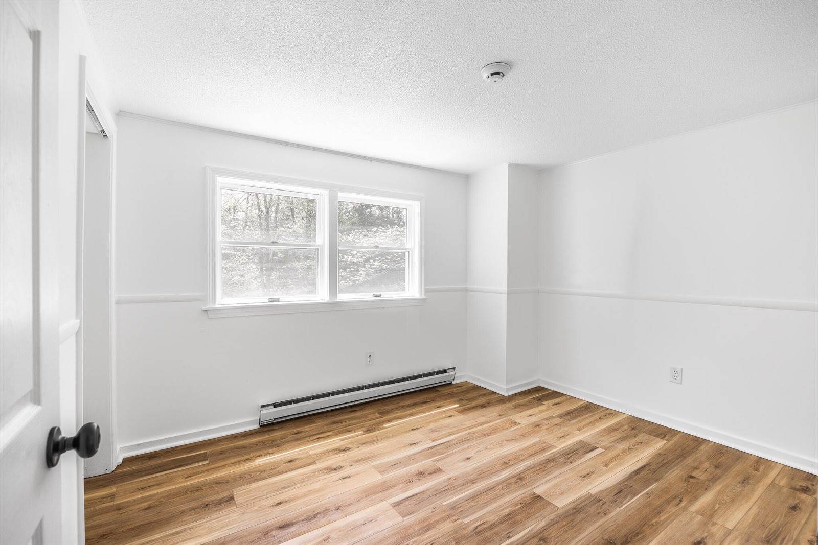 215 Levenseller Road, Holden, ME 04429