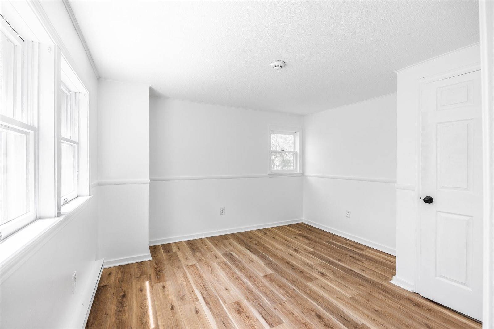 215 Levenseller Road, Holden, ME 04429