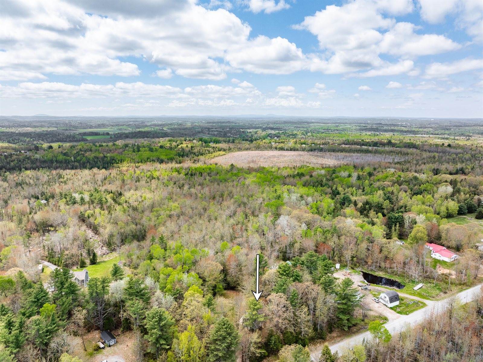 215 Levenseller Road, Holden, ME 04429